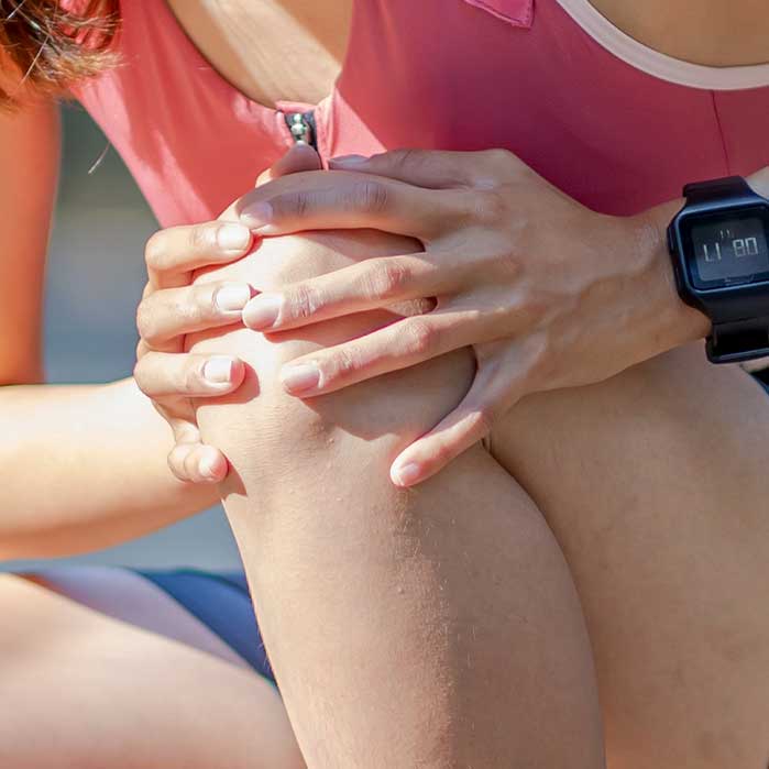 knee pain treatment in Newport Beach